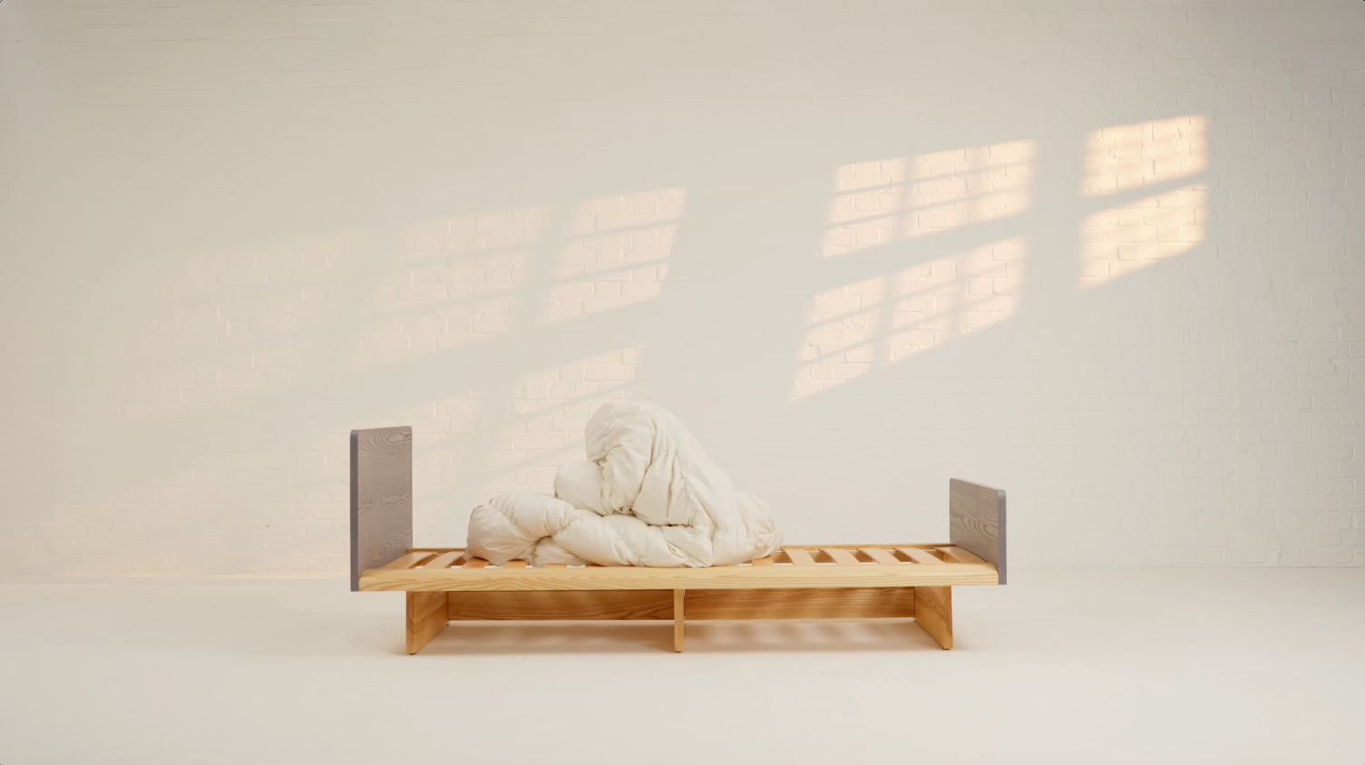 SLOWE_Irenie_SLEEP_2.png